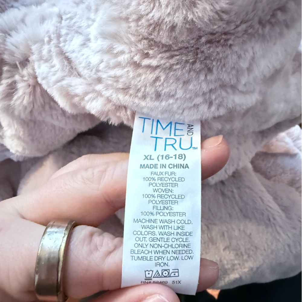 NWT Reversible Time and Tru Faux Fur Vest - Picture 4 of 9